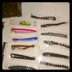 Set of 14 chokers